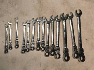 lot 261 image: Lot of (14) Tubsen Ratchet Wrenches