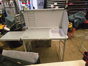 lot 335 image: Cabelas Outdoor Dish Wash Table