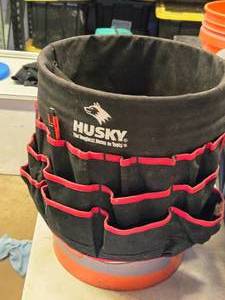 lot 315 image: Bucket with Husky Bucket Jockey