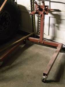 lot 20B image: Engine Stand