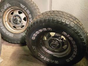 lot 368 image: Lot of (2) Tires - 31x10.50R15LT with Jeep 15 Rims
