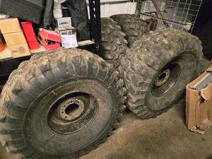 lot 372 image: Lot of (4) - 18.544-16.5LT Tires with Rims