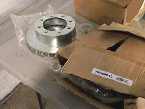 lot 391 image: Lot of (1 Set) Disc Brake Conversion Rotors AR8580XL