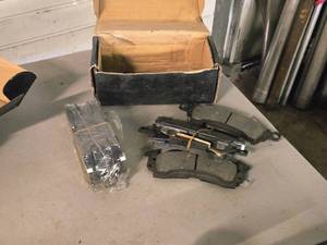 lot 396 image: Lot of  Disc Brake Pads