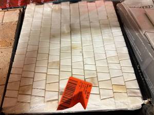 lot 30 image: 11 Sheets Trapezium Natural Stone Mosaic Tile