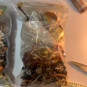 lot 88 image: Costume Jewelry Haul-O-Rama Thirteen Lucky Pounds in 6 Bags