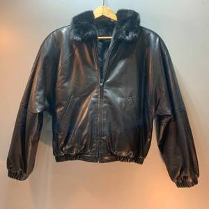 lot 9 image: Womens Jackets in Leather and Fur