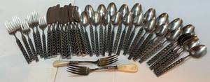 lot 37 image: Orleans Facelle (Stainless) Flatware - Entwined Rope Motif - Pierced Stainless Steel Crafted in Showa Period Japan