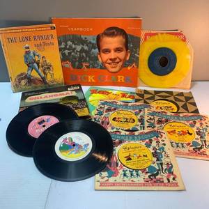 lot 62 image: Vintage 45s, Golden Book, Dick Clark Yearbook