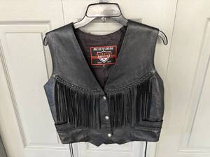 lot 106 image: Awesome Black Leather Vest with Fringe