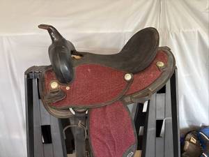 lot 113 image: Abetta Saddle