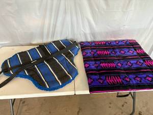 lot 114 image: Bareback Saddle and Saddle Blanket