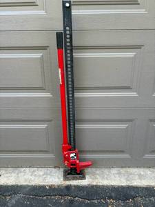 lot 126 image: 3 Ton High Lift Jack