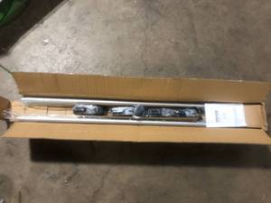 lot 19 image: SKYSHALO Universal Roof Rack Cross Bars, 54 in. Aluminum Roof Rack Crossbars, Existing Raised Side Rail, 200 lbs. Load Capacity     Customer Returns See Pictures