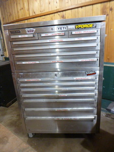 lot 14 image: Steel Glide 2-Piece Stainless Toolbox