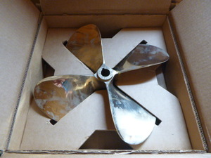 lot 34 image: Moomba Boat Propeller
