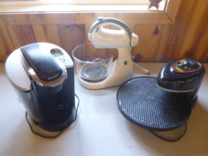 lot 52 image: Small Kitchen Appliances