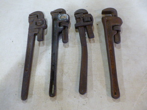 lot 113 image: 4 Pipe Wrenches