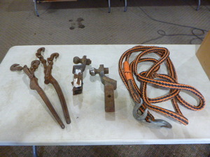 lot 115 image: Automotive Tools