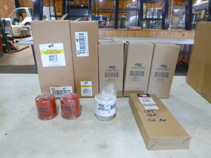 lot 116 image: Filters for 2010 CAT 257