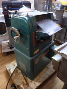 lot 9 image: Powermate Wood Planer