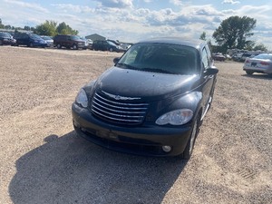 lot 9 image: 2010 Chrysler PT Cruiser