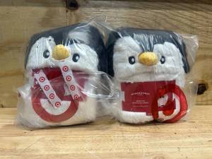 lot 70 image: Penguin Holiday Matching Family Pajama Wearable Blanket - Wondershop  White