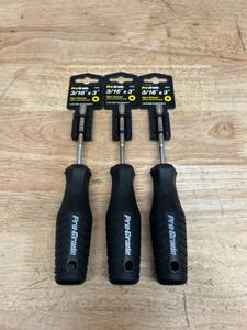 lot 86 image: Pro-Grade 55052 0.25 x 3 in. Nut Driver (lot of 3)