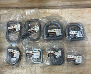 lot 119 image: CARGO SMART Heavy Duty Weld On Forged D-Ring, Hooks lot of 8