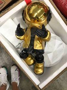 lot 77 image: SPACEMAN SCULPTOR