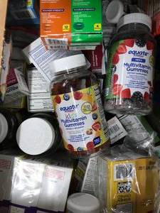 lot 68 image: ASSORTED HEALTH AND BEAUTY ITEMS