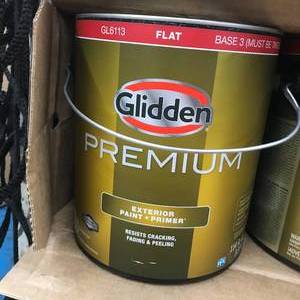 lot 178 image: 4 3.37L GLIDDEN PREMIUM FLAT WHITE BASE 3 PAINT