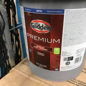 lot 177 image: GLIDDEN PREMIUM 4.84 GAL BUCKET PAINT