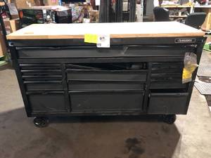 lot 30 image: Husky Tool Chest Damaged Customer Returns See Pictures