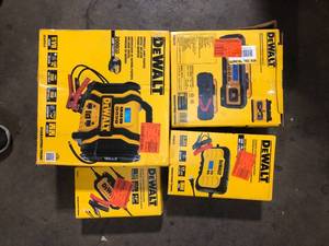 lot 66 image: Lot of Assorted Portable Power Stations Various Models and Conditions   Customer Returns See Pictures