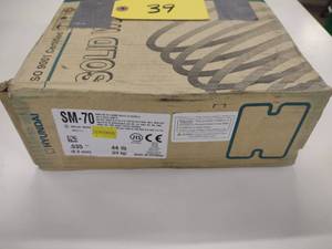 lot 39 image: Hyundai Welding Wire, SM-70, .035, ...