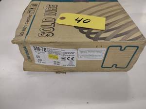 lot 40 image: Hyundai Welding Wire, SM-70, .035, ...