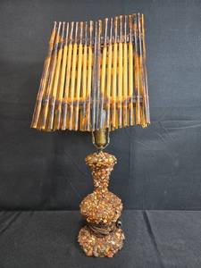 lot 3 image: Vintage Folk Art Table Lamp with Pebble Base and Bamboo Shade