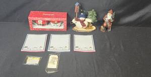 lot 70 image: Holiday Decor Lot Pfaltzgraff 2-Mug Set, Figurines, Note Pads and Gift Tags