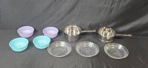 lot 138 image: Kitchenware Collection with Stainless Steel Saucepans and Assorted Bowls