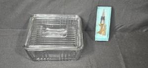 lot 200 image: Glass Storage Container with Lid and Wild Eye Designs Bottle Stopper