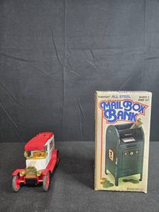 lot 205 image: Limited Edition Minneapolis-Moline Diecast Truck and Mailbox Bank Set