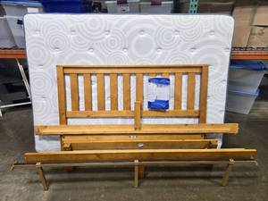 lot 232 image: Serta Perfect Sleeper Full Size Mattress with Wood Bed Frame