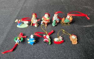 lot 252 image: Set of Miniature Christmas Ornaments Assorted Santa and Holiday Figures