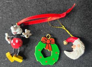 lot 253 image: Collection of Miniature Christmas Ornaments with Mice, Santa, and Holiday Designs