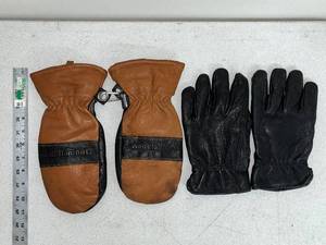 lot 43D image: Thinsulate Insulated Leather Mittens and Black Leather Gloves Set