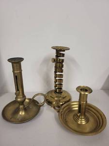 lot 17G image: Collection of 3 Vintage Brass Chamber Candlesticks