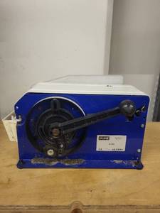 lot 6RC image: Uline H-725 Manual Tape Dispenser