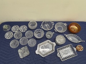 lot 110C image: Collection of Vintage Pressed Glass Dishes, Trays, and Bowls