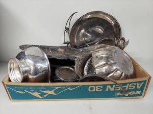 lot 14U image: Assorted Silver Plated Items with Corbell & Company Dish
